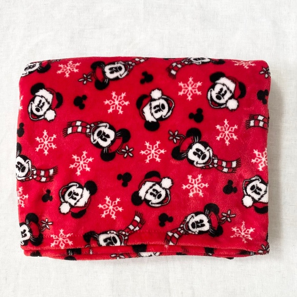Disney/Koh's Other - Disney Mickey Mouse The Big One Plush Red Snowflakes Christmas Blankets/Throws